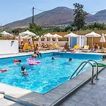 Hotel Sergios 4*