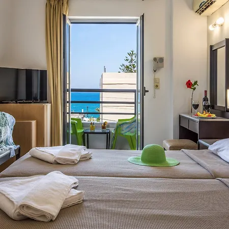 Hotel Sergios 4*