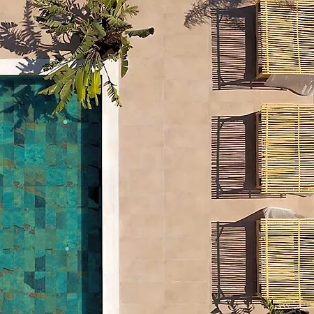 Sergios Hotel 4*