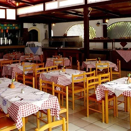 Sergios Hotel 3*