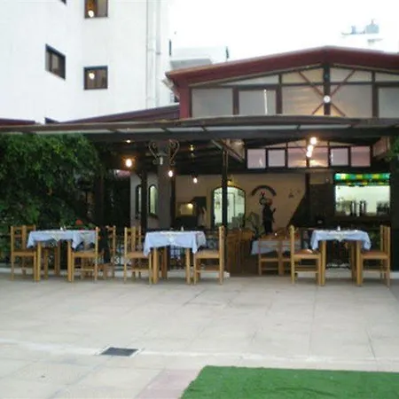 Sergios Hotel 3*