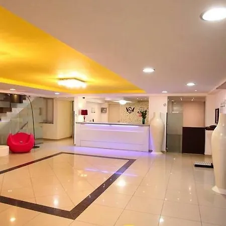 Hotel Sergios 3*