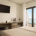 فندق Sergios 4*